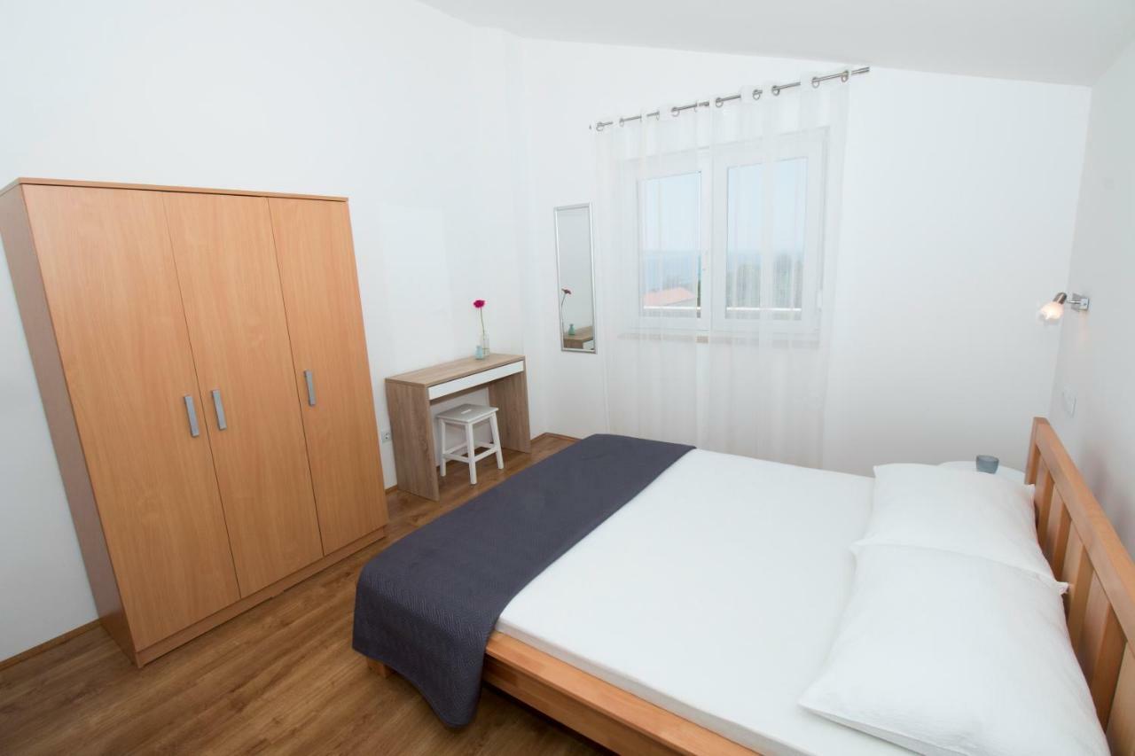 Apartments Liber ล็อควา โรโกซนิตซา ภายนอก รูปภาพ